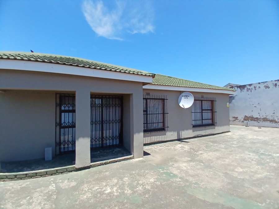 3 Bedroom Property for Sale in Mdantsane Nu 17 Eastern Cape